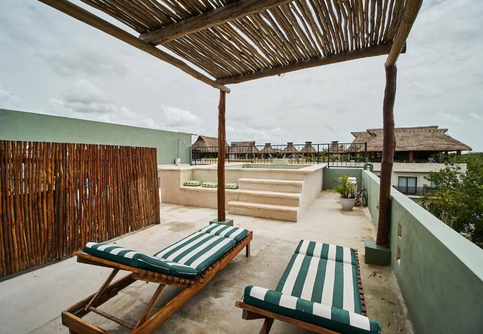 Apartment Safari 2bdr Location *